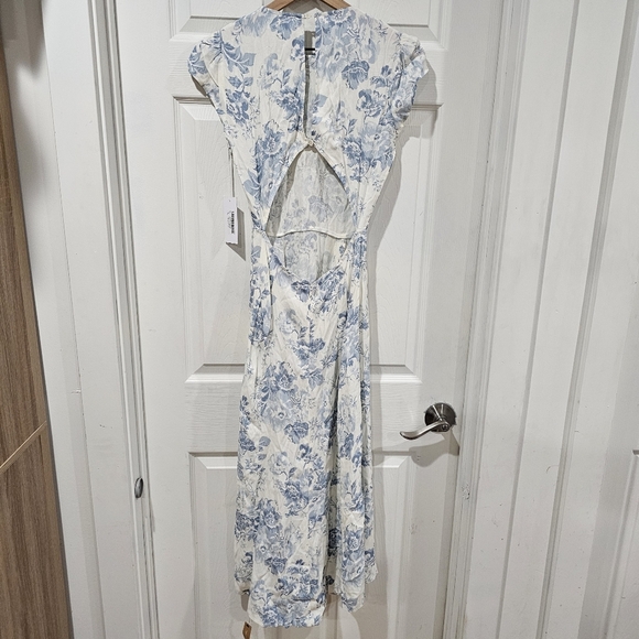 Reformation Gavin Midi Dress In Teacup - Picture 5 of 9